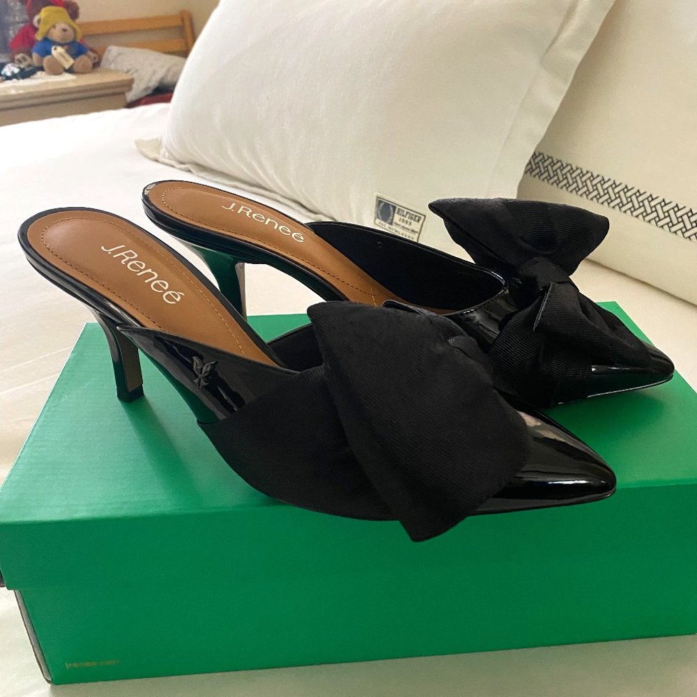 J.RENEE Bow Adorned Patent Pointy Toe Mule